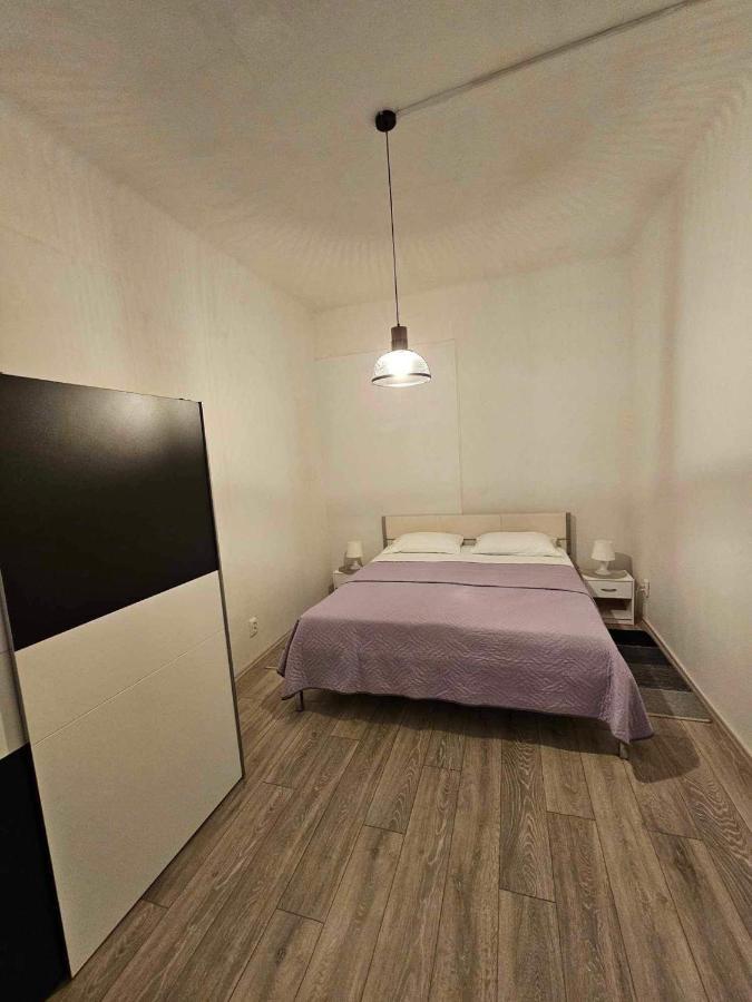 App Garibaldi Apartment Rijeka Exterior photo